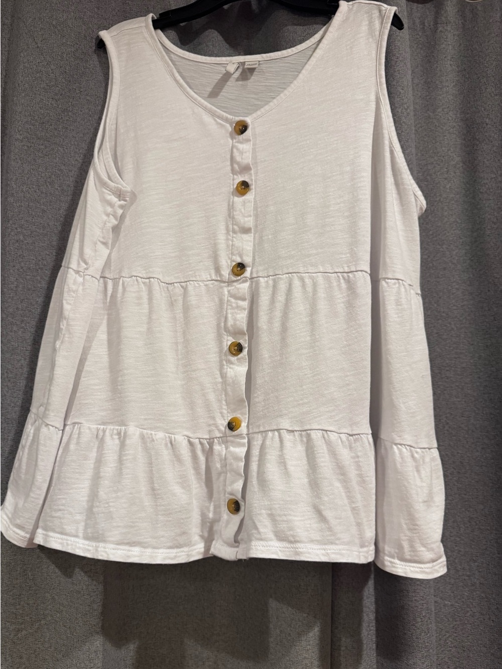White Three Tiered Sleeveless Top-EST 1946